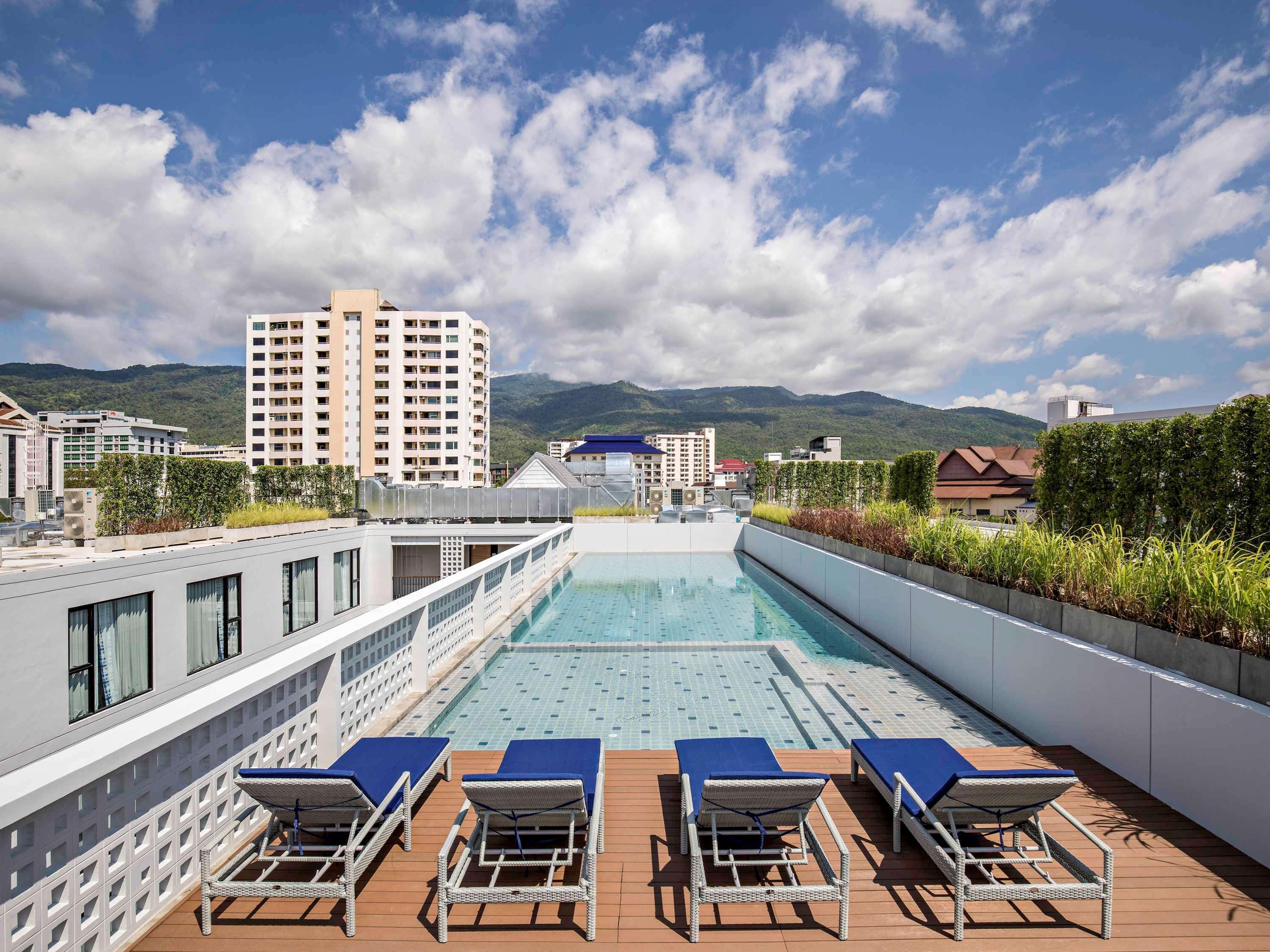 Novotel Chiangmai Nimman Journeyhub Чиангмай Екстериор снимка