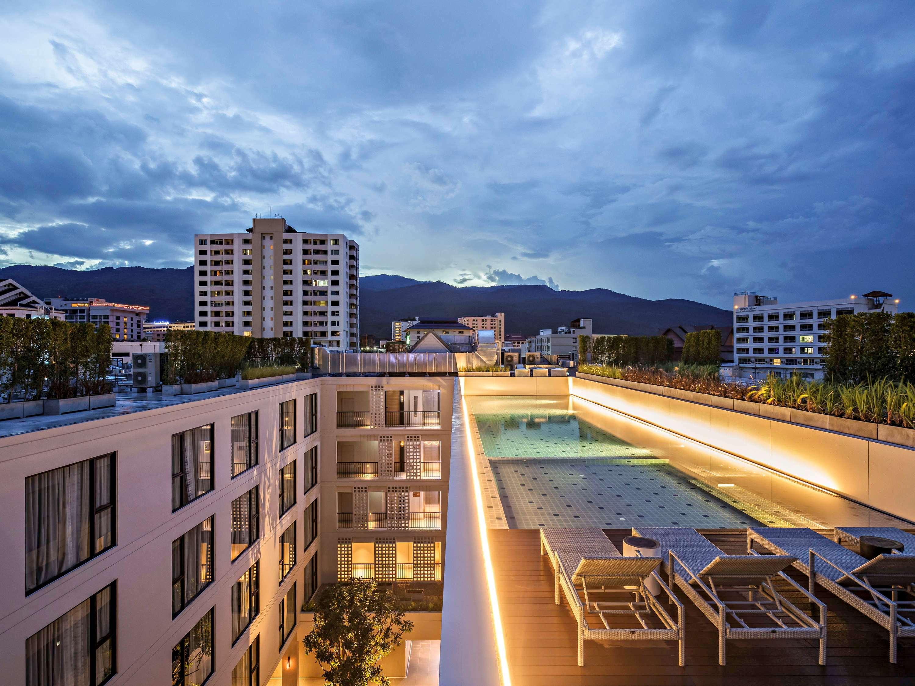 Novotel Chiangmai Nimman Journeyhub Чиангмай Екстериор снимка