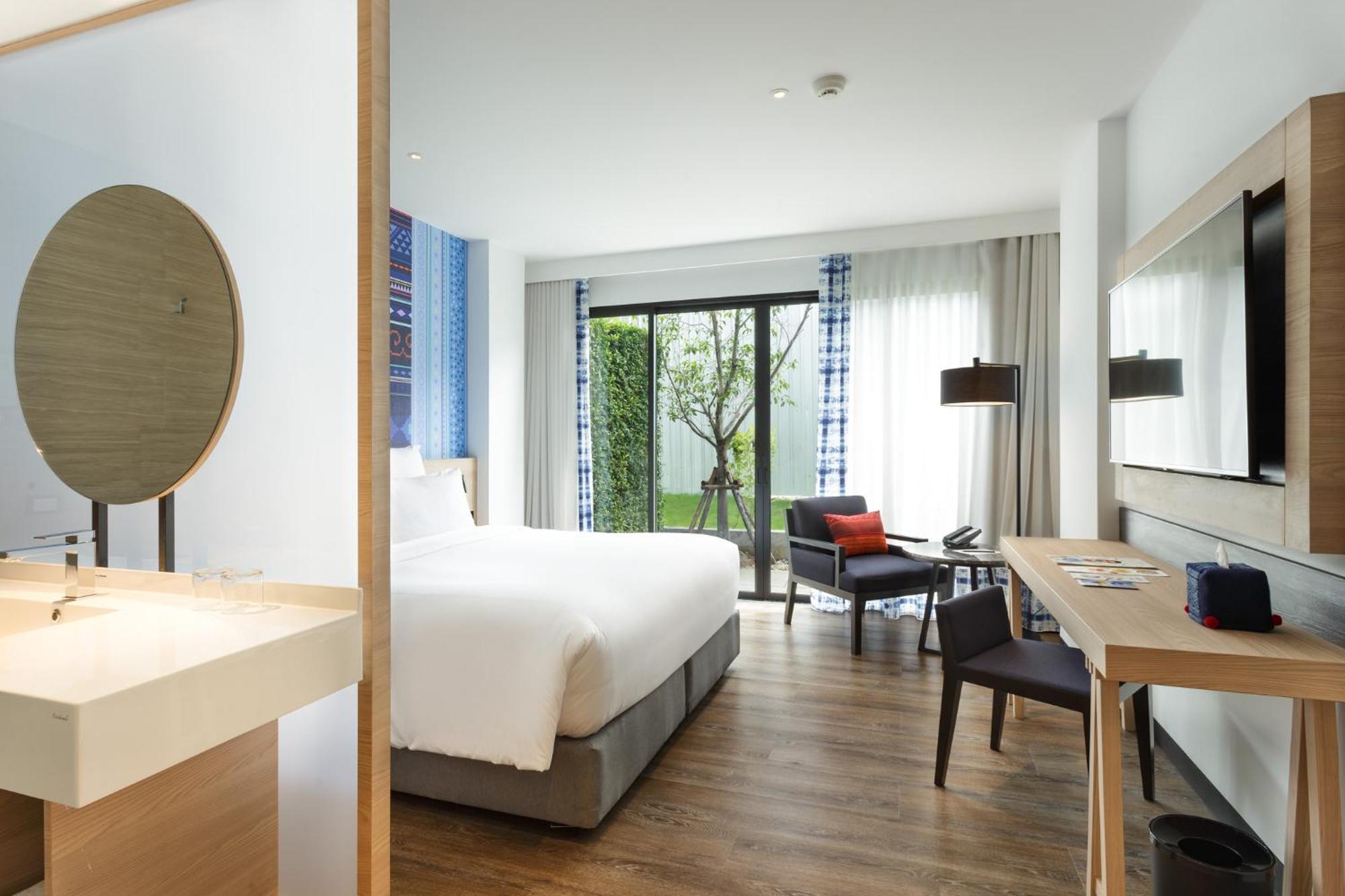 Novotel Chiangmai Nimman Journeyhub Чиангмай Екстериор снимка